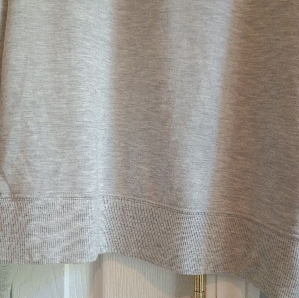 Express One Eleven Sweatshirt Super Duper Soft Size Large With Navy Stripe - Picture 3 of 13